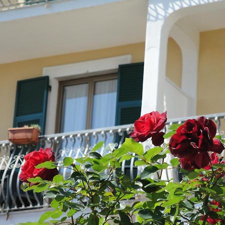 Hotel Miranda Varazze Esterno foto