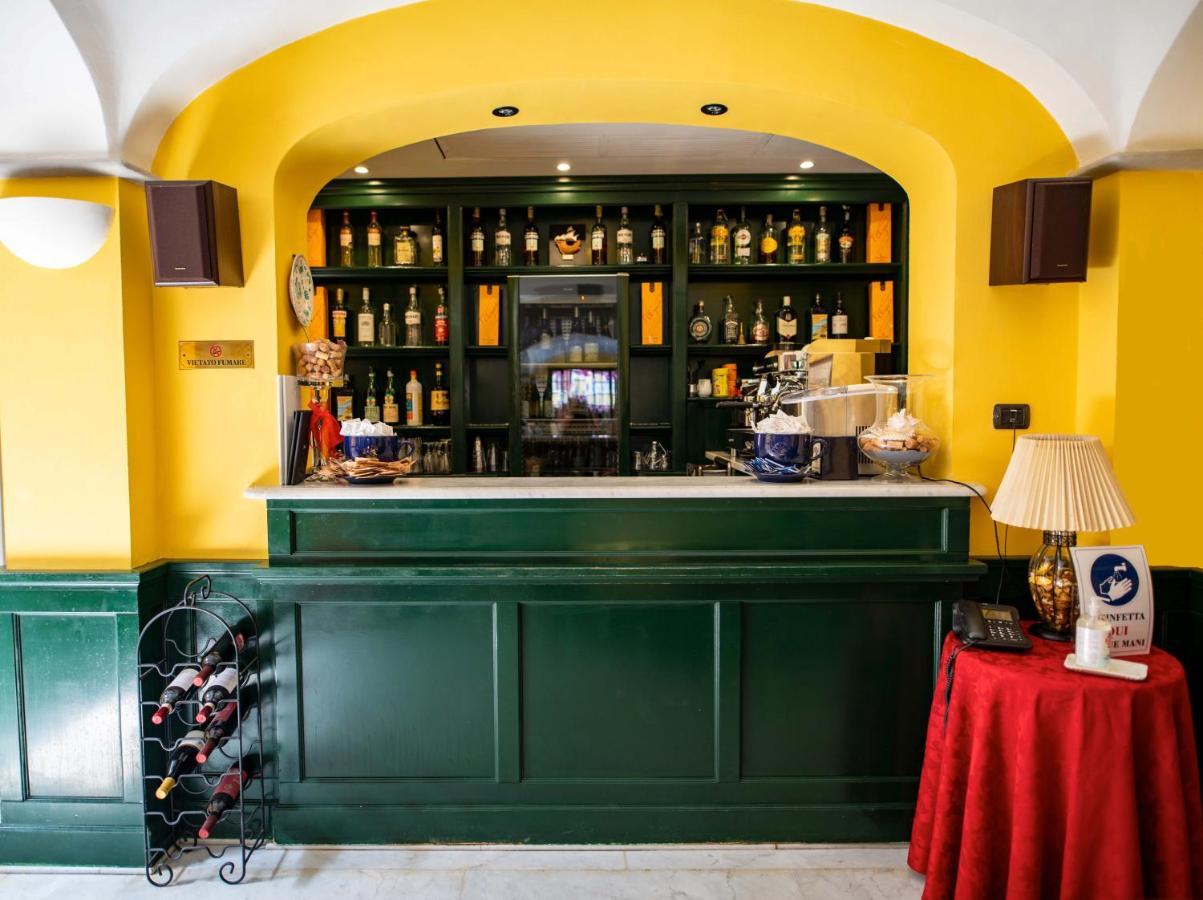 Hotel Miranda Varazze Esterno foto