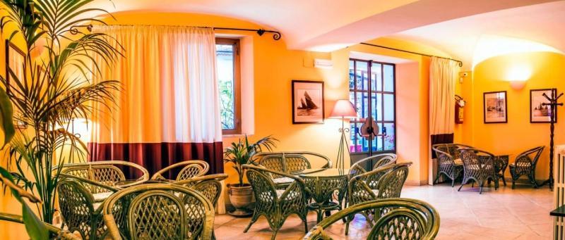 Hotel Miranda Varazze Esterno foto