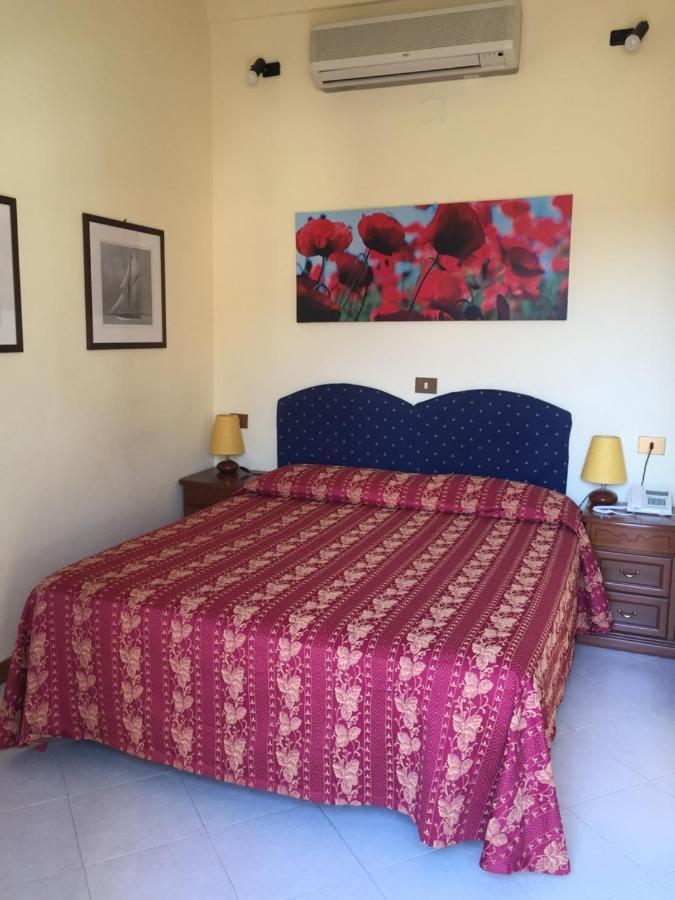 Hotel Miranda Varazze Esterno foto